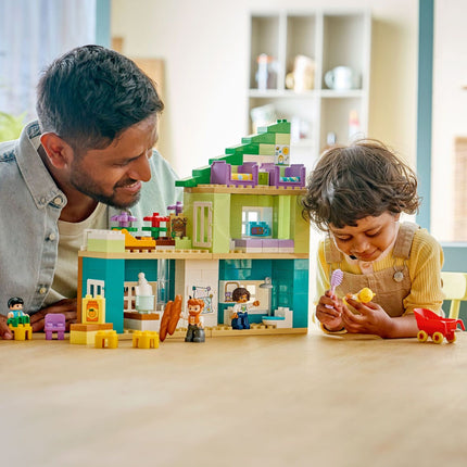 LEGO DUPLO Town: 3 in 1 Modern Family House with Figures
