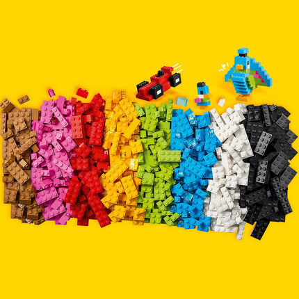 LEGO® Classic Creative Colorful Bricks