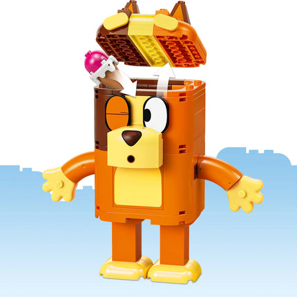 LEGO® Bluey Brick-Built Bluey Family