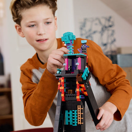 LEGO Minecraft: The Enderman Tower