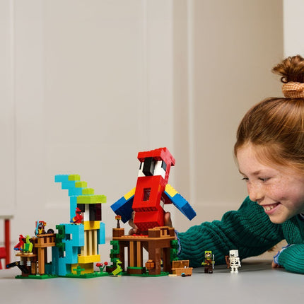 LEGO Minecraft: The Parrot Houses