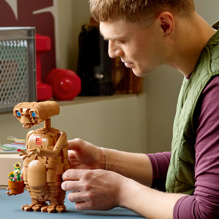 LEGO® Ideas E.T. the Extra-Terrestrial