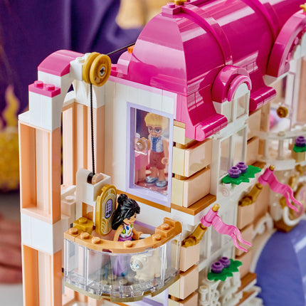 LEGO® Friends Heartlake City Grand Hotel