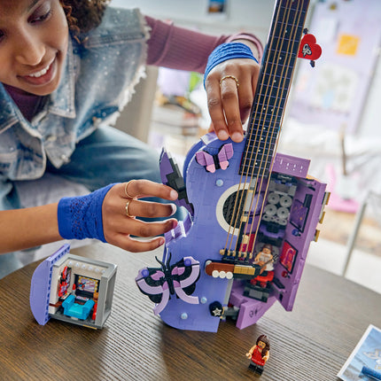 LEGO® Editions Olivia Rodrigo’s Dual Guitar