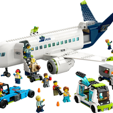 LEGO® City Big Vehicles: Passenger Airplane