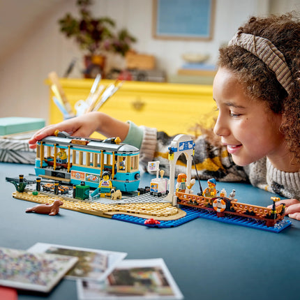 LEGO® City Classic Beach Streetcar