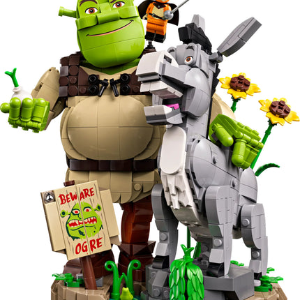 LEGO® Shrek: Shrek, Donkey & Puss in Boots
