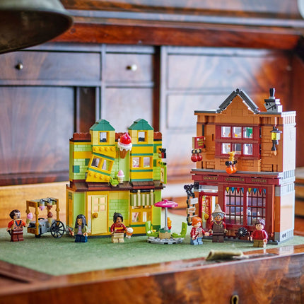 LEGO Harry Potter: Quality Quidditch™ Supplies & Ice Cream Parlour