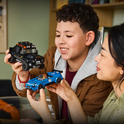 LEGO® Speed Champions Jaguar Project 7 & Land Rover Defender