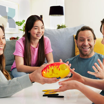  Pictionary Pic-Tato Hot Potato Game, Talks and Plays Music, Family Game for Kids, Adults and Game Night