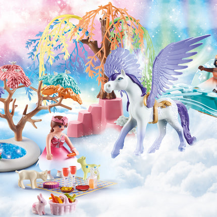 Playmobil Picnic with Pegasus Carriage