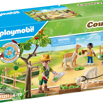 Playmobil Alpaca Hike