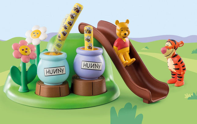 Playmobil 1.2.3 & Disney - Winnie's & Tigger's Bee Garden