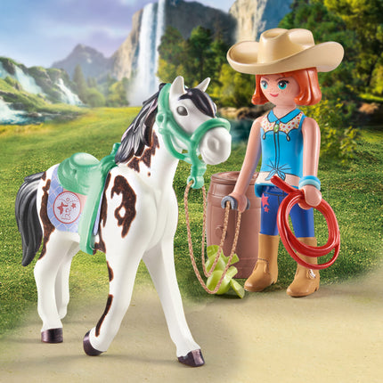 Playmobil Feeding Time with Ellie and Sawdust