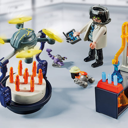 Playmobil Researchers with Robots