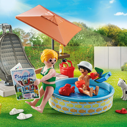 Playmobil Splashing fun at home / LIVING HOUSE