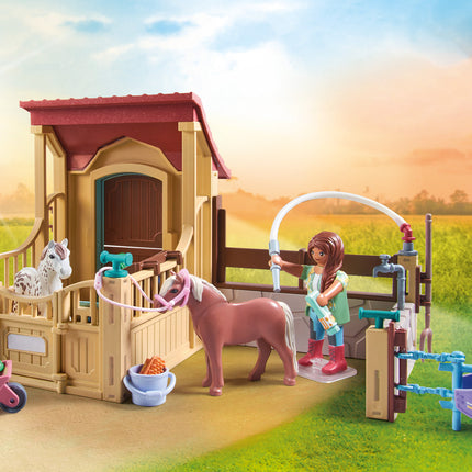 Playmobil Riding stable