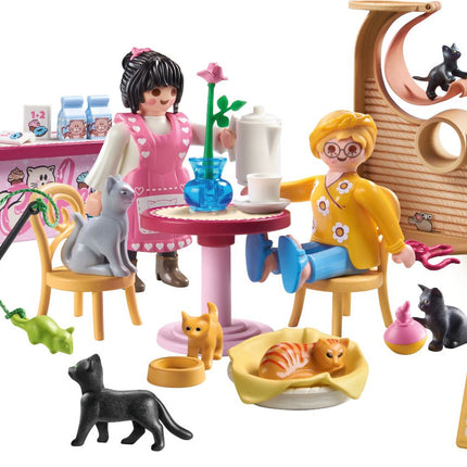 Cat Cafe