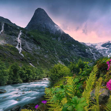 Stunning Mountain Vibes 4000 Pc Puzzle