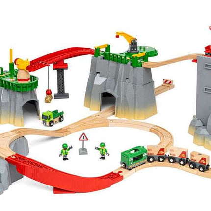 BRIO Cargo Mountain Set
