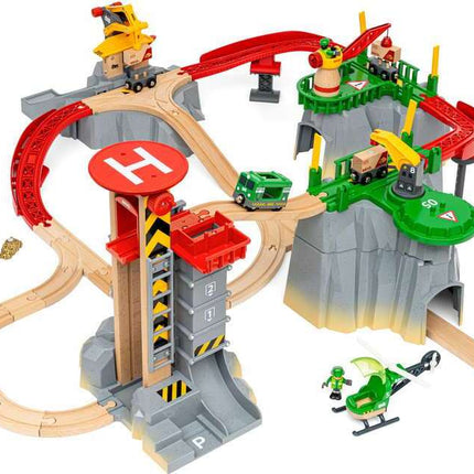 BRIO Cargo Mountain Set