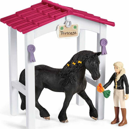 Horse Box with Horse Club Tori & Princess