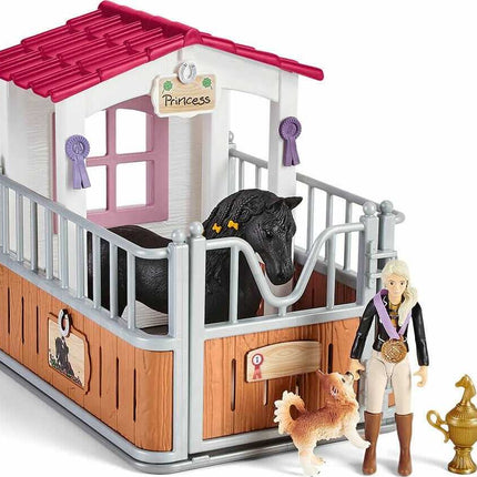 Horse Box with Horse Club Tori & Princess