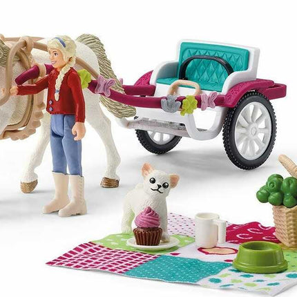 Small Carriage for the Big Horse Show