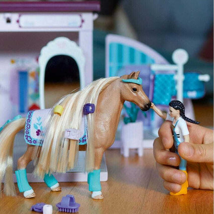 Horse Pop-Up Boutique