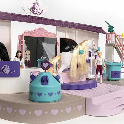 Horse Beauty Salon