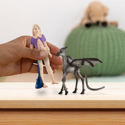 schleich Luna Lovegood™ & Baby Thestral