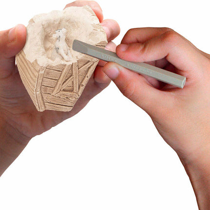 I Dig It! Excavate Farm Animals (blind assortment)