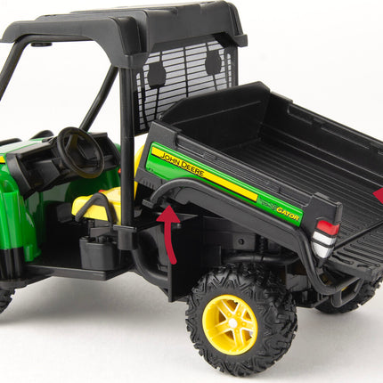 John Deere 1:16 Scale Outdoor Adventure Toy Set