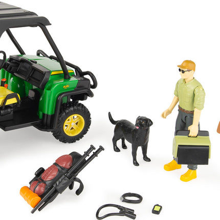 John Deere 1:16 Scale Outdoor Adventure Toy Set