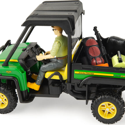 John Deere 1:16 Scale Outdoor Adventure Toy Set