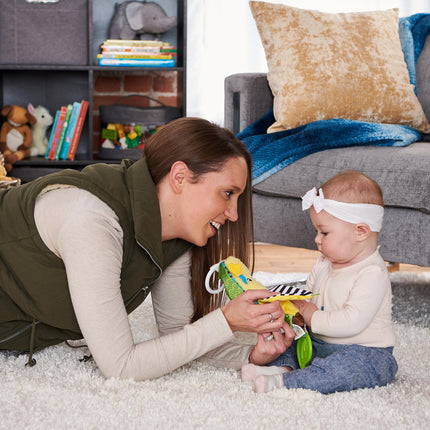 Bea the Banana Clip & Go