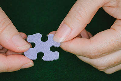 The Perfect Tree - 1000 Piece Jigsaw Puzzle