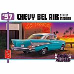 1957 Chevy Bel Air Street Machine Kustom Kruisers 1/25 Scale Model Kit - Level 2