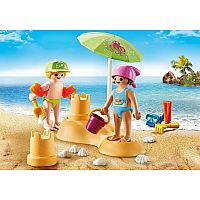 Special Plus: Kids with Sand Castle 