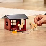 Farm World - Dog Kennel with Golden Retriever