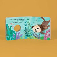 Baby Otter: Finger Puppet Book 