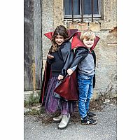 Vampire Cape Size 7-8