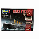 R.M.S Titanic Gift Set